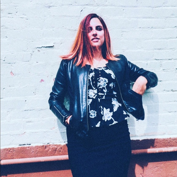 Meet your Posher, Rochelle - Picture 3 of 5